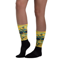 Load image into Gallery viewer, L.E.R. DESIGNS Socks gold.king
